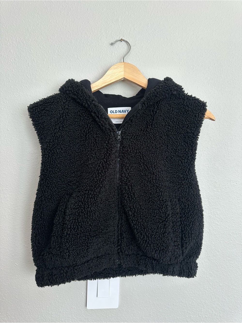 Old Navy Black Sherpa Hooded Vest for Kids